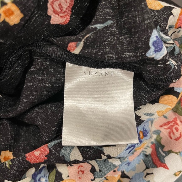 Beautiful Sezane floral top 34 - Picture 6 of 9